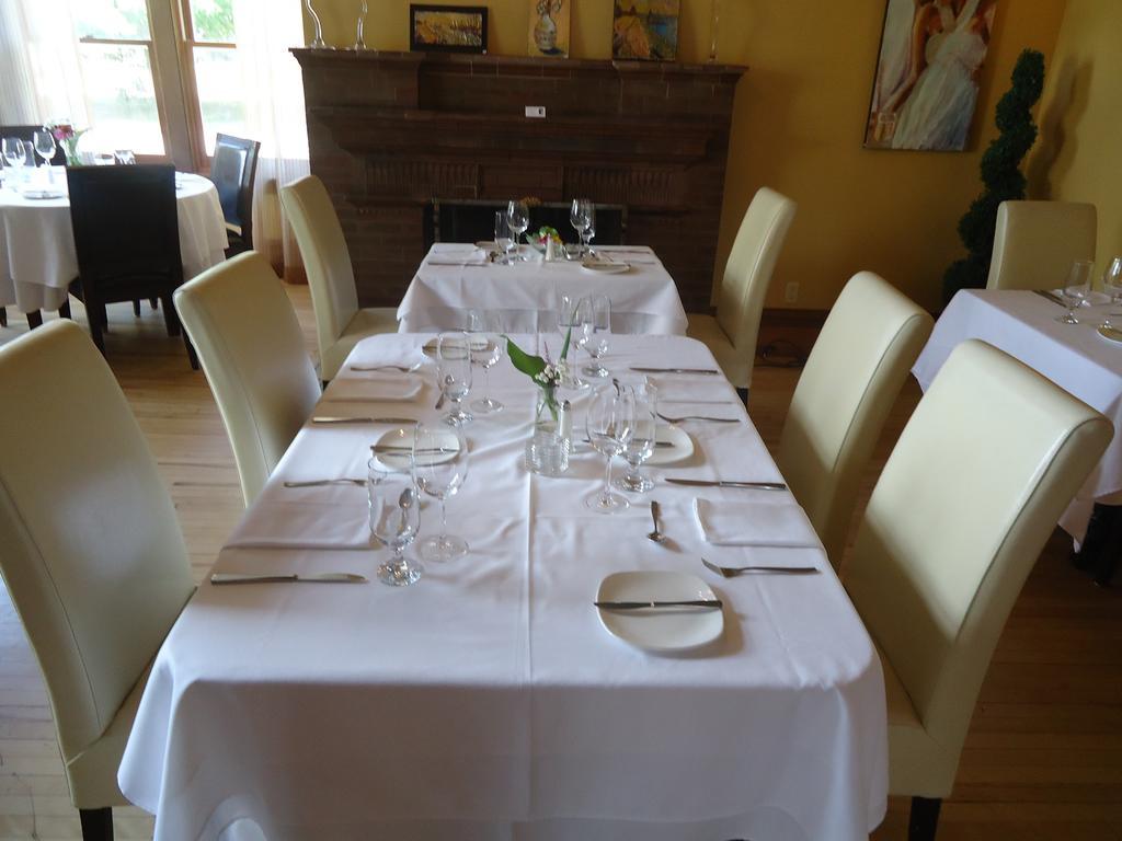 Maison Tait House Hotel Shediac Eksteriør billede