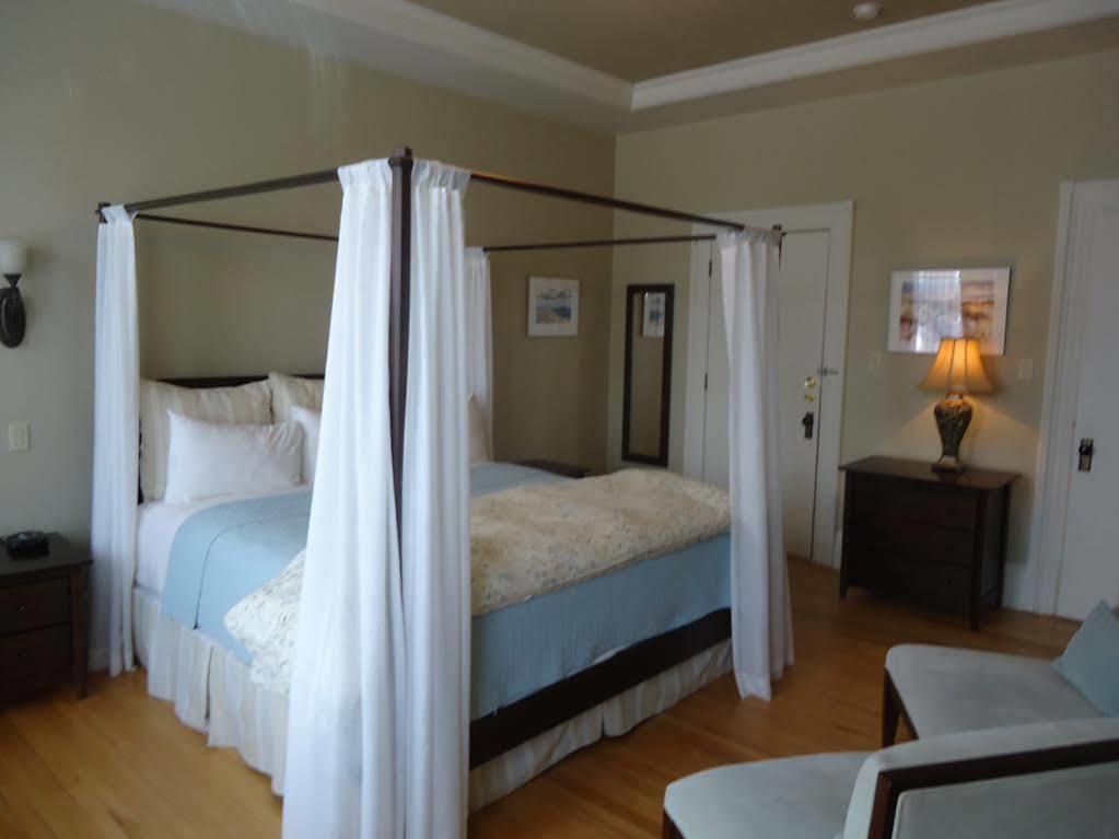 Maison Tait House Hotel Shediac Eksteriør billede